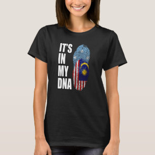 マレーシアとミクロネシアのミックスDNA伝統国旗 Tシャツ