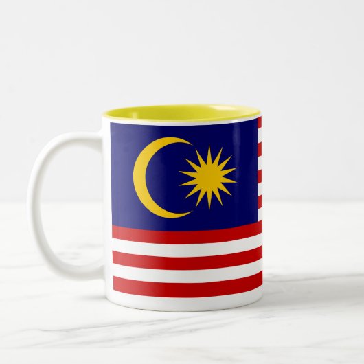 マレーシアの旗 ツートーンマグカップ (左)