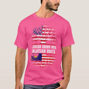 マレーシアルーツUSA国旗で育ったアメリカ人 Tシャツ