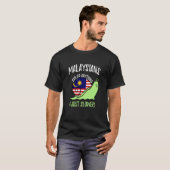 マレーシア人はマレーシアの速度が遅い場合でも何でもできる Tシャツ (正面フル)