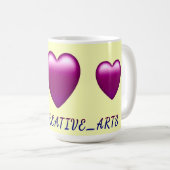 マロン色のハート型「Ratti_Creative_Arts」デザイン コーヒーマグカップ (正面右)