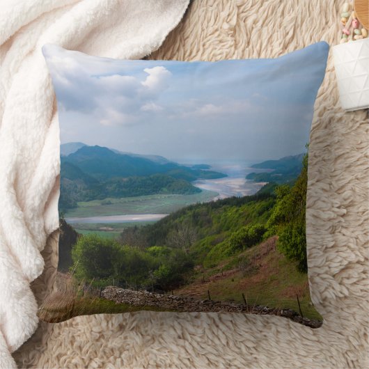 マワダックエスタリースノードニアノースウェールズ クッション (ブランケット)