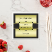 マンエレガントズ金ゴールド&ブラック誕生日 スタンダードカクテルナプキン (インサイチュ)