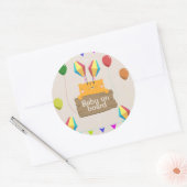 マンガのオレンジ色の猫の赤ちゃんシャワー ラウンドシール (封筒)