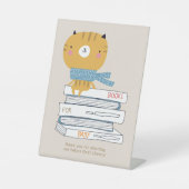 マンガのオレンジ色の猫の赤ちゃんシャワー 台座サイン (正面)