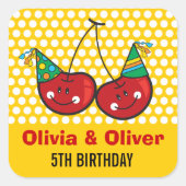 マンガの生意気なさくらんぼとパーティー帽子誕生日 スクエアシール (正面)