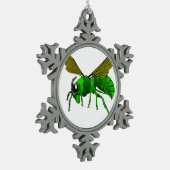 マンガの緑とライムのスズメバチ スノーフレークピューターオーナメント (左)