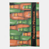 マンケーブビールカスタムパーソナライズされたバー キッチンタオル (縦)