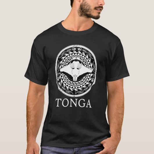マンタレイポリネシアントンガルーツ Tシャツ (正面)
