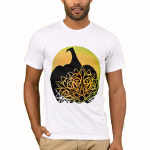 マンダラが秋の月でカボチャを彫り