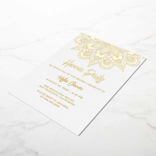 マンダラエレガントヘンナパーティーメンディ実在金ゴールド 箔招待状 (回転した状態)