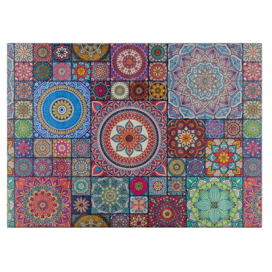 マンダラタイルパターン カッティングボード (正面)