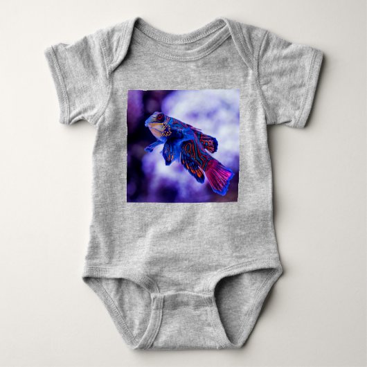 マンダリンゴバイフィッシュ ベビーボディスーツ (正面)