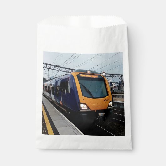 マンチェスター空港 フェイバーバッグ (正面)