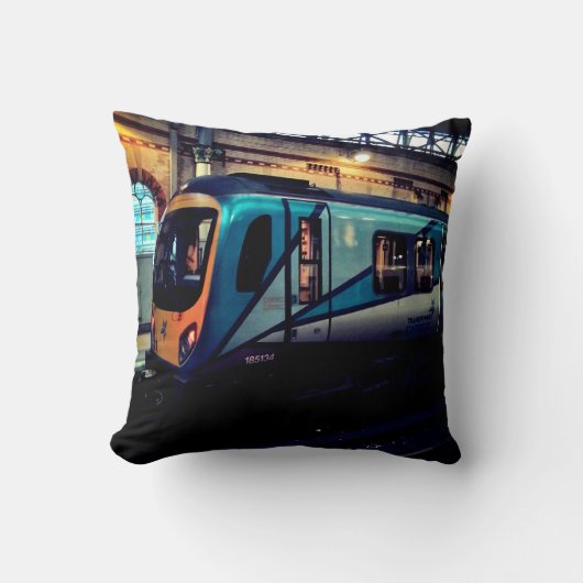 マンチェスター駅 クッション (正面)