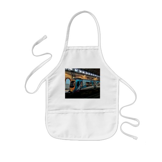 マンチェスター駅 子供用エプロン (正面)