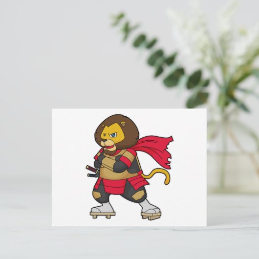 マントをまとった戦士のライオン ポストカード (スタンド正面)