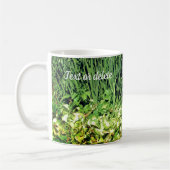 マンドリンと花パーソナライズされた園 コーヒーマグカップ (左)