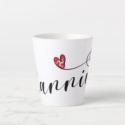 マンニン、マン国旗のハート、マンクス カフェラテマグ (正面)