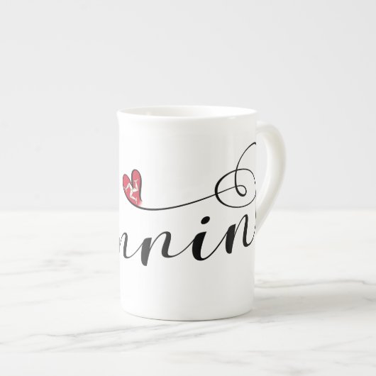 マンニン、マン国旗のハート、マンクス ボーンチャイナマグカップ (正面右)