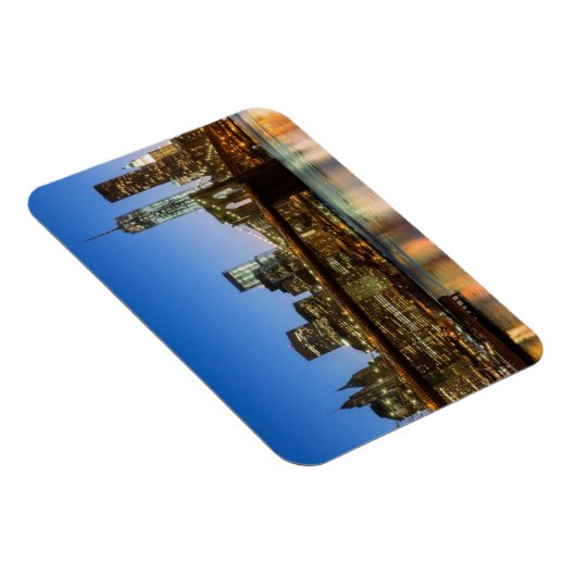 マンハッタンとブルックリンブリッジの夕暮れ マグネット (右側)