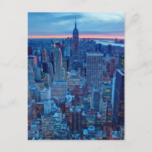 マンハッタンの超高層ビルが灯されている ポストカード (正面)