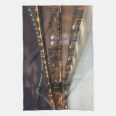 マンハッタン橋およびNYCのスカイライン キッチンタオル (縦)