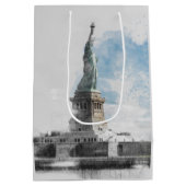 マンハッタンNyc自由像 ミディアムペーパーバッグ (裏面)