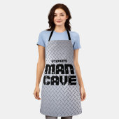 マンパーソナライズされたケーブステンレススチールダイヤモンドプレート エプロン (着用した状態)