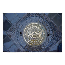 マンホールカバーのブダペスト紋章