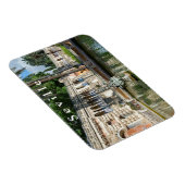 マーキュリーの池とグロテスク美術館。 マグネット (右側)