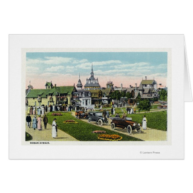 マーサズヴィンヤード海通りの景色 (正面横)