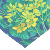 マーシュマリゴールド野草黄色い花模様 ロングテーブルランナー (コーナー)