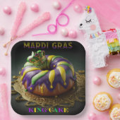 マーディグラスキングケーキと王冠 ペーパープレート (パーティー)
