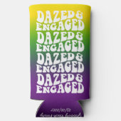 マーディ・グラス 夢中 参加 タイポグラフィ デザイン スリム缶クーラー (裏面)