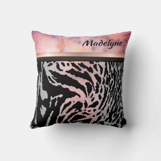 マーブルピンクシックタイガーサファリプリント パーソナライズされた クッション (裏面)