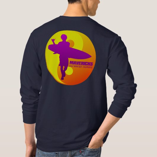 マーベリックス – ハーフムーンベイ(日が差すこと) Tシャツ (裏面)