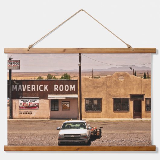 マーベリック木材トップウォールタペストリー 吊り下げ型タペストリー (正面)