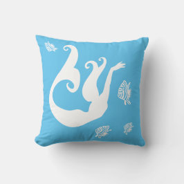 マーメイドとエンジェルの魚の青い枕の白 クッション