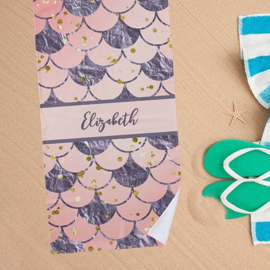 マーメイドはかりで測ピンク桃の紫の名前 ビーチタオル