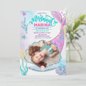 マーメイドテールの写真の海の下の誕生日 招待状 (スタンド正面)