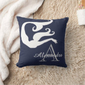 マーメイドパーソナライズされたホワイトネイビーブルーモノグラムの クッション (ブランケット)