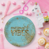 マーメイドビベス – 金ゴールドグリッタータイポグラフィオンティール（緑がかった色） ペーパープレート (パーティー)