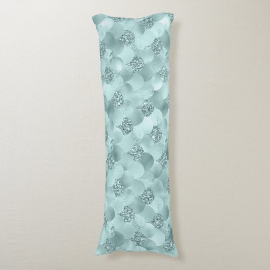 マーメイドラグジュエスケール |シーフオムミントグリーンアクアシェン ボディピロー (正面縦)
