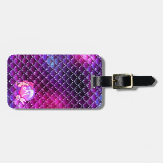 マーメイド真珠とはかりで測モノグラムピンクID600 ラゲッジタグ (正面横)