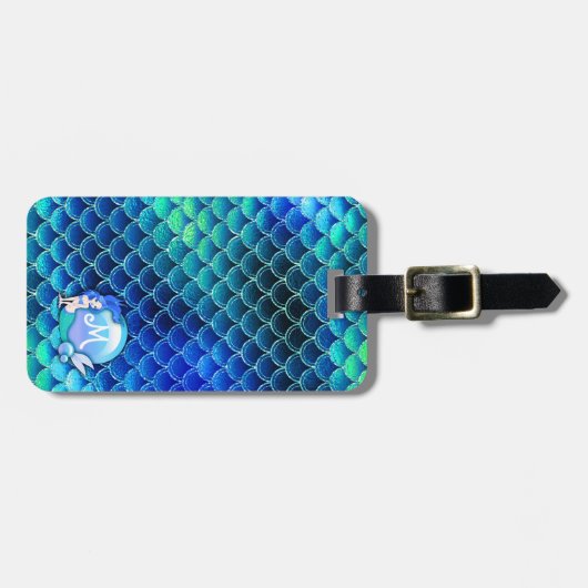 マーメイド真珠とはかりで測モノグラムブルーID600 ラゲッジタグ (正面横)