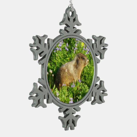 マーモットイン山レイニアワイルドフラワー スノーフレークピューターオーナメント (左)