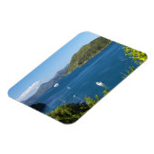 マールボロー・サウンズ・ピクトン・ハーバー マグネット (左側)