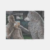 ミイラと人狼ビールファンタジー毛布 フリースブランケット (正面(横))