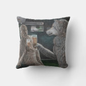 ミイラと人狼ビール装飾用クッション クッション (裏面)